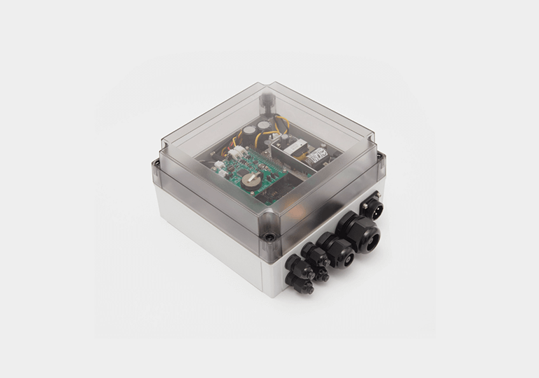ラズベリーパイ防塵防水IoTゲートウェイ「Pi-protect」