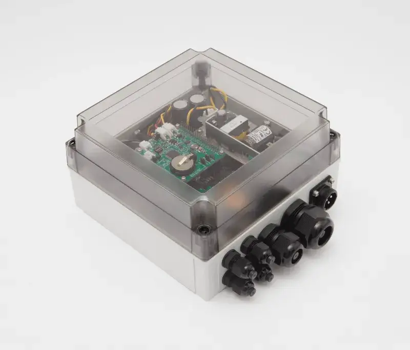 ラズベリーパイ防塵防水IoTゲートウェイ「Pi-protect」